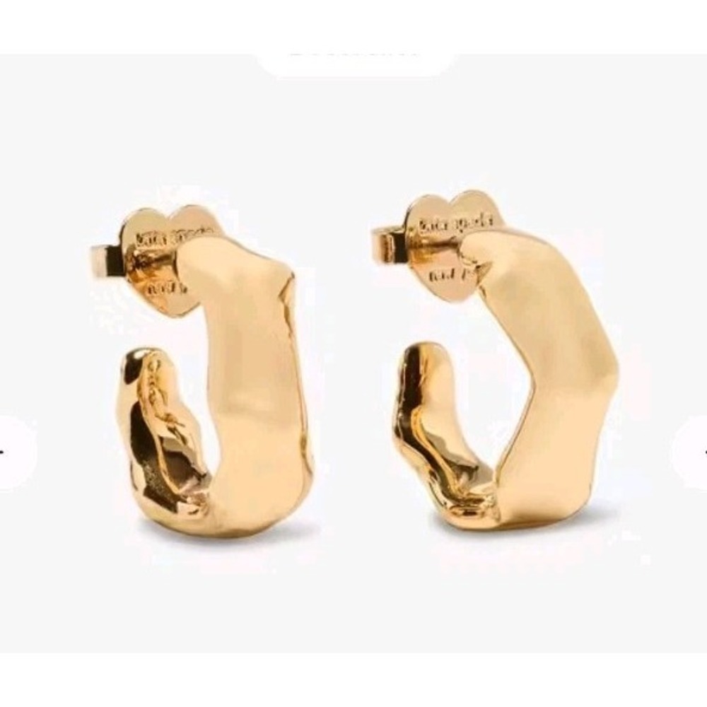 NEW Kate Spade New York Gold Tone Molten Huggies Hoop Earrings‎ $78